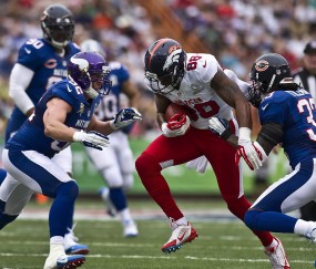 J9九游会网址 -莱万多夫斯基回归赛场，大胜首场状态亮眼，C9观众沸腾！