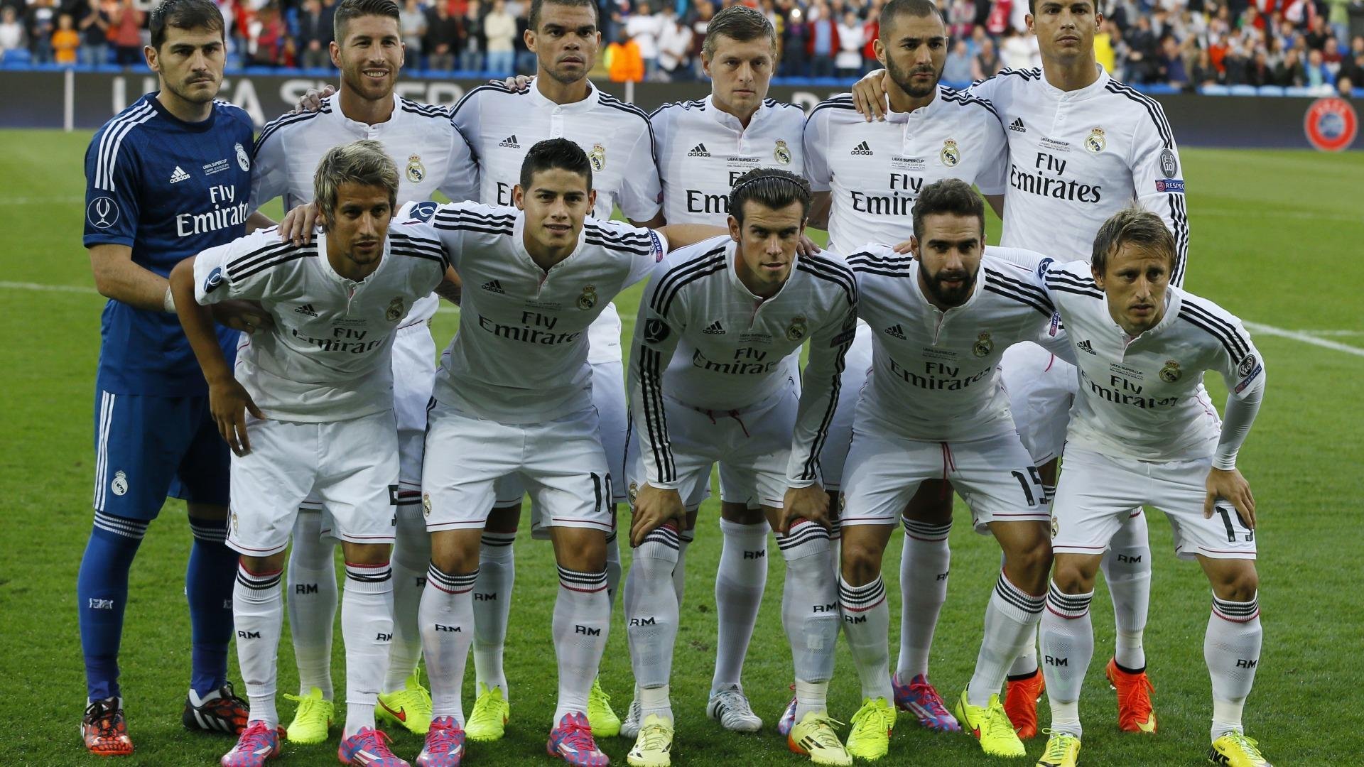 哈兰德回归赛场,高光表现首场状态亮眼,公牛观众沸腾!